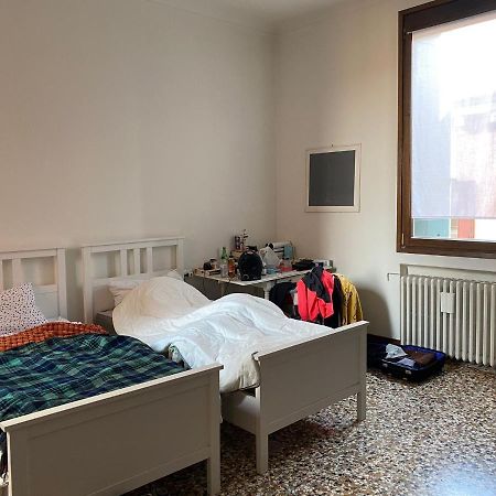 Appartamento Al Centro Di Venezia 6 Posti Letto Esterno foto