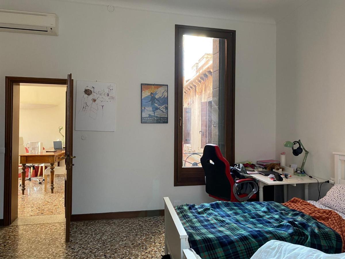 Appartamento Al Centro Di Venezia 6 Posti Letto Esterno foto